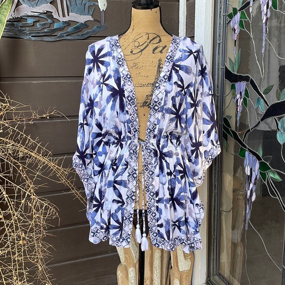 Shimera Kimono CoverUp/Robe - Picture 2 of 8